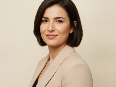 Elif Doğan, finans ve bahis editörü